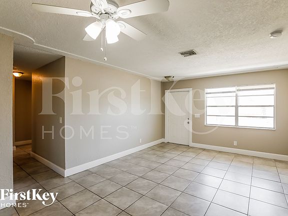 4th image of 1731 NW 1st Ter