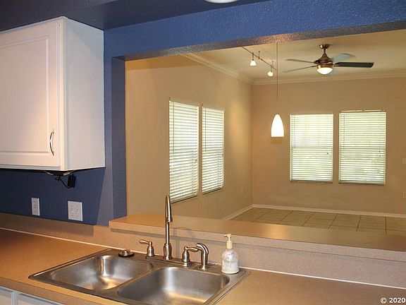 5th image of 5025 SW 91st Ct APT 104