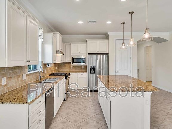 4th image of 5376 Sundew Dr