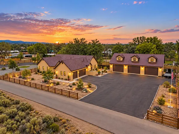 1 Crew Ln, Corrales, NM 87048