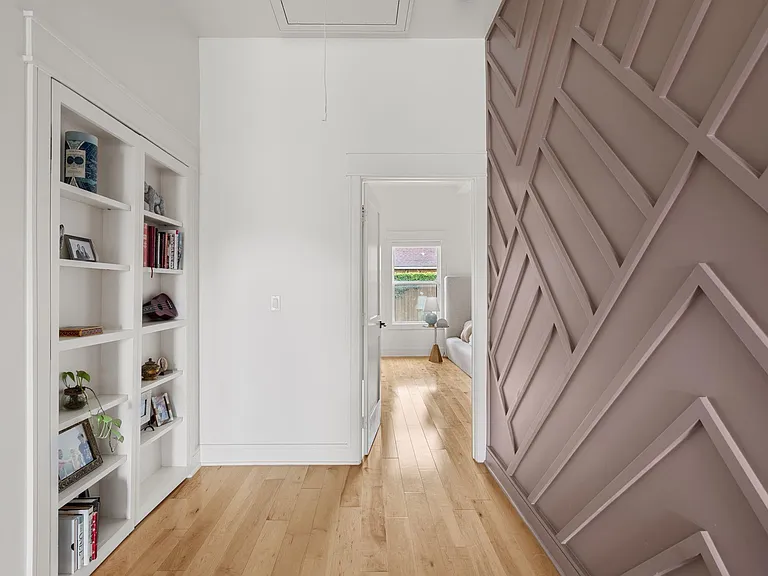 4327 Harby St — Photo 12
