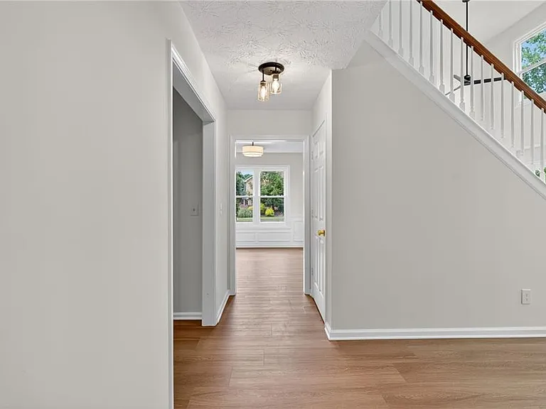 2845 Factor Walk Blvd — Photo 20
