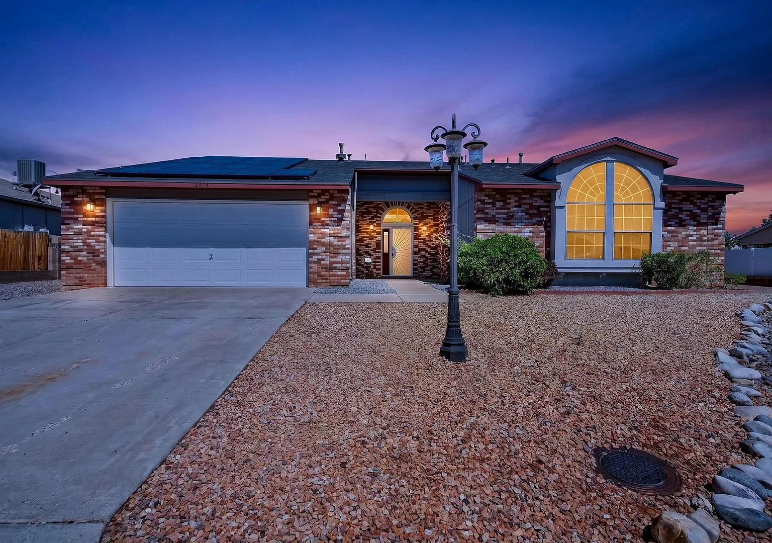 4 Bedroom Single Story Home Available Near Hwy 528 & Idalia Rd NE in Rio Rancho! — Photo 1