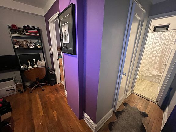 3rd image of 3075 34th St APT 3C