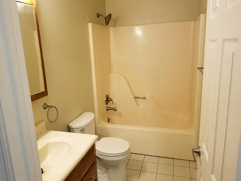629 Candlestick Ln — Photo 6
