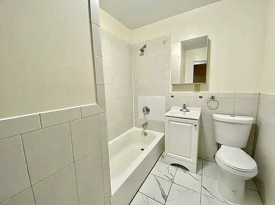 Rented by Owner | media 35