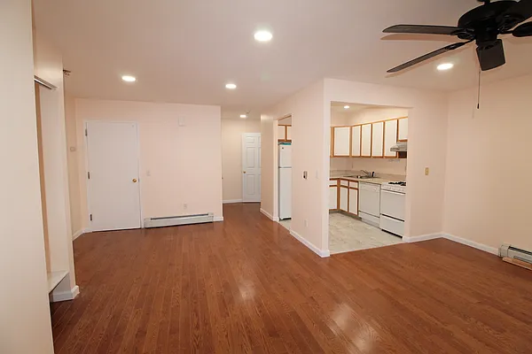 Rented by Compass | media 12