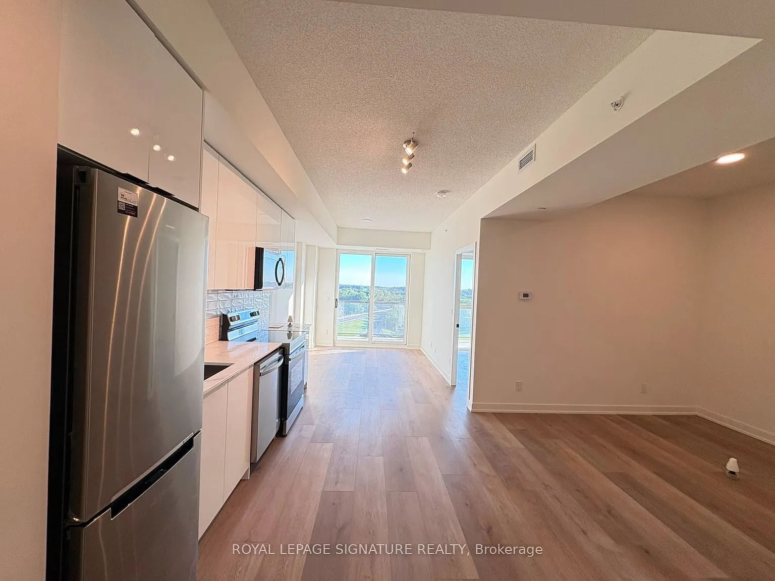 2 bed, $1,700 — Photo 1