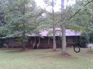 13709 Panhandle Rd, Hampton, GA 30228