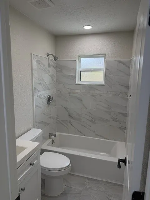 Building Photo - 15326 Morning Dove Dr