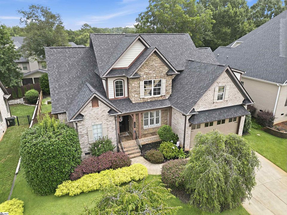 1st image of 106 Kettle Oak Way