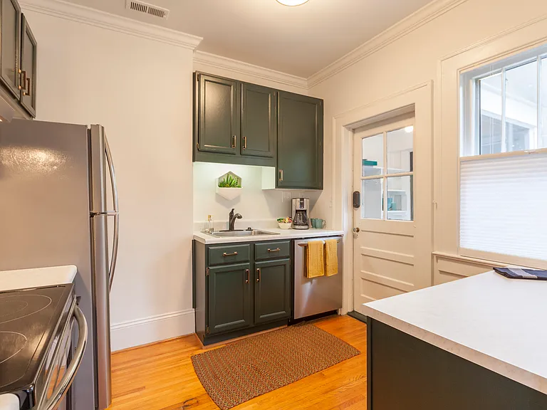 2206 Sarah Marks Ave #4 — Photo 3
