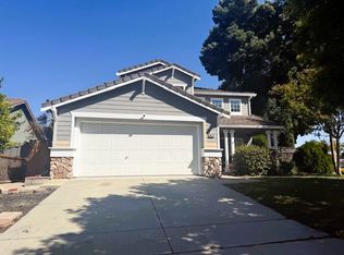 9070 Loganberry Dr, Gilroy, CA 95020