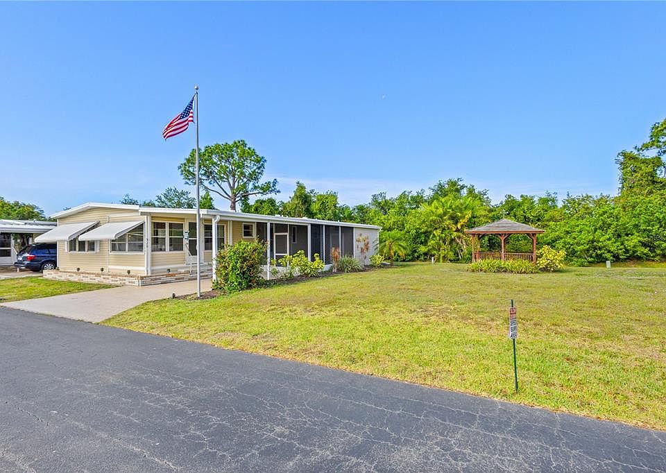 1st image of 320 Tropic Dr