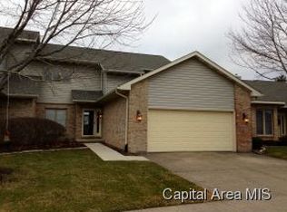 3229 Eagle Watch Dr, Springfield, IL 62711