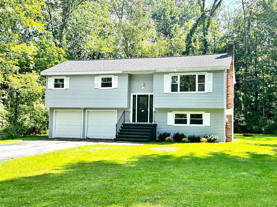 1st image of 14 Wendy Ln