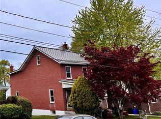 414 S 6th St, Emmaus, PA 18049