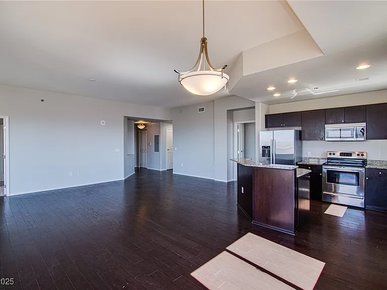 8255 Las Vegas Blvd S #1702 — Photo 30