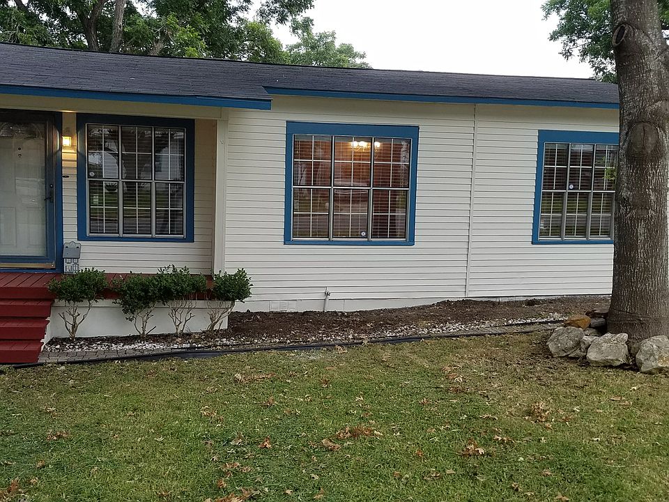 1st image of 562 Kashmuir Pl