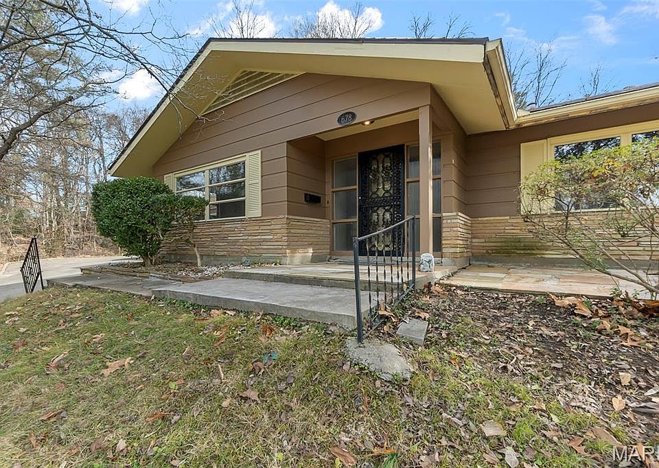 1st image of 678 Highland Dr