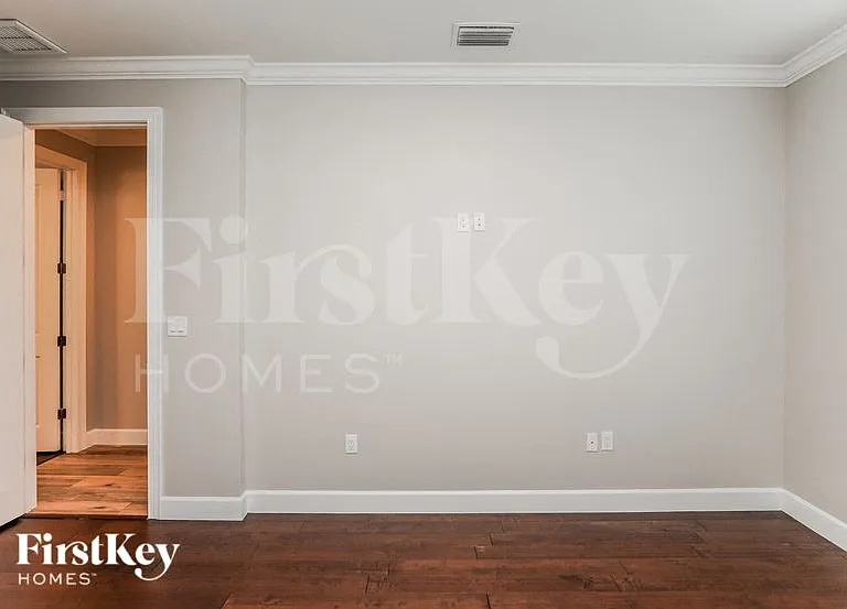 6702 Cocos Dr — Photo 12