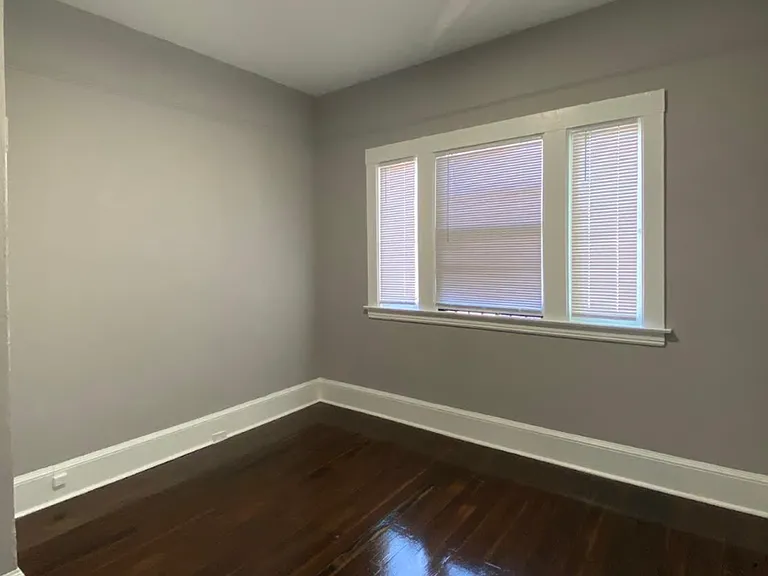 2525 Filbert St — Photo 5