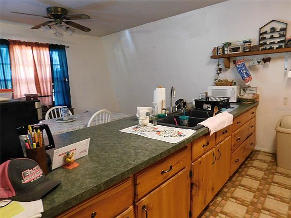 5th image of 4921 Oakfield Cir