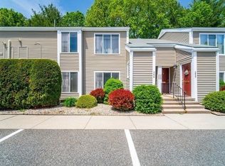 244 Nassau Dr #244, Springfield, MA 01129