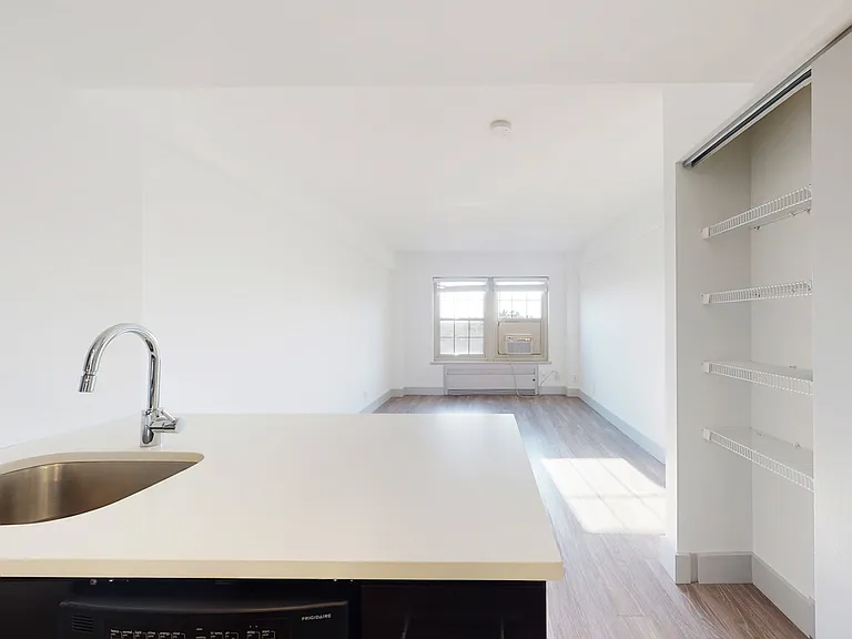 Dining/Living room
