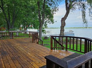 51355 Belle Isle Dr, Rush City, MN 55069