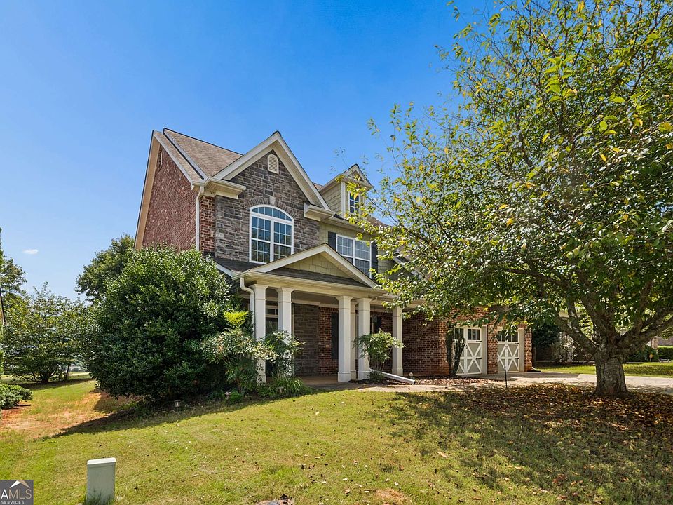 1st image of 3138 Alhambra Cir