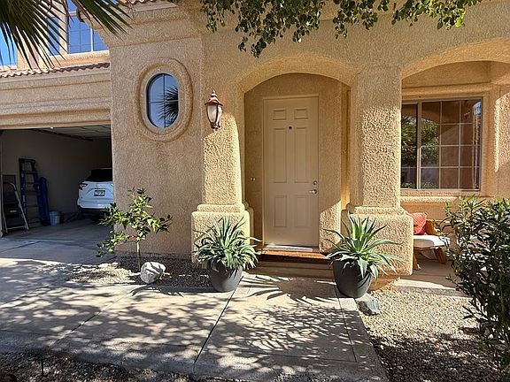 2nd image of 2010 Richey Cir