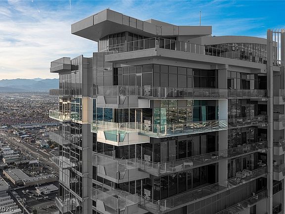 3rd image of 4381 W Flamingo Rd #57308