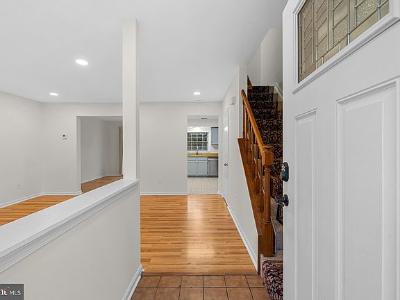 4th image of 6313 Prince Way