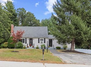 11 Rita Ave, Hudson, NH 03051