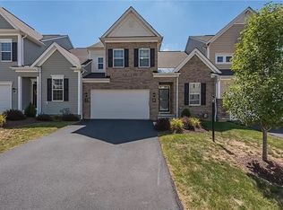 120 Robert St, Imperial, PA 15126