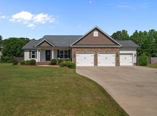 45 Hawley Ridge Ln, Dunn, NC 28334