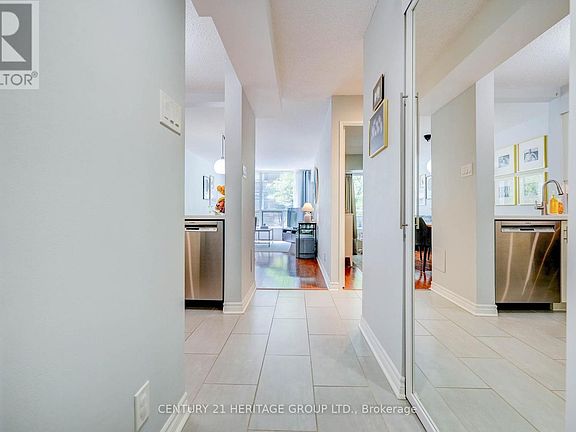 3rd image of 92 King St E #207