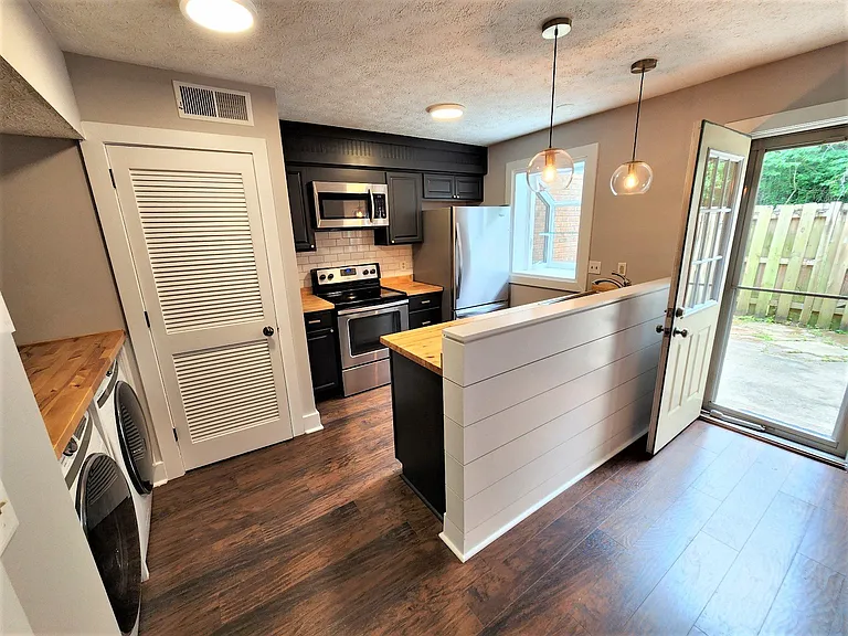141 Thistle Ln — Photo 4