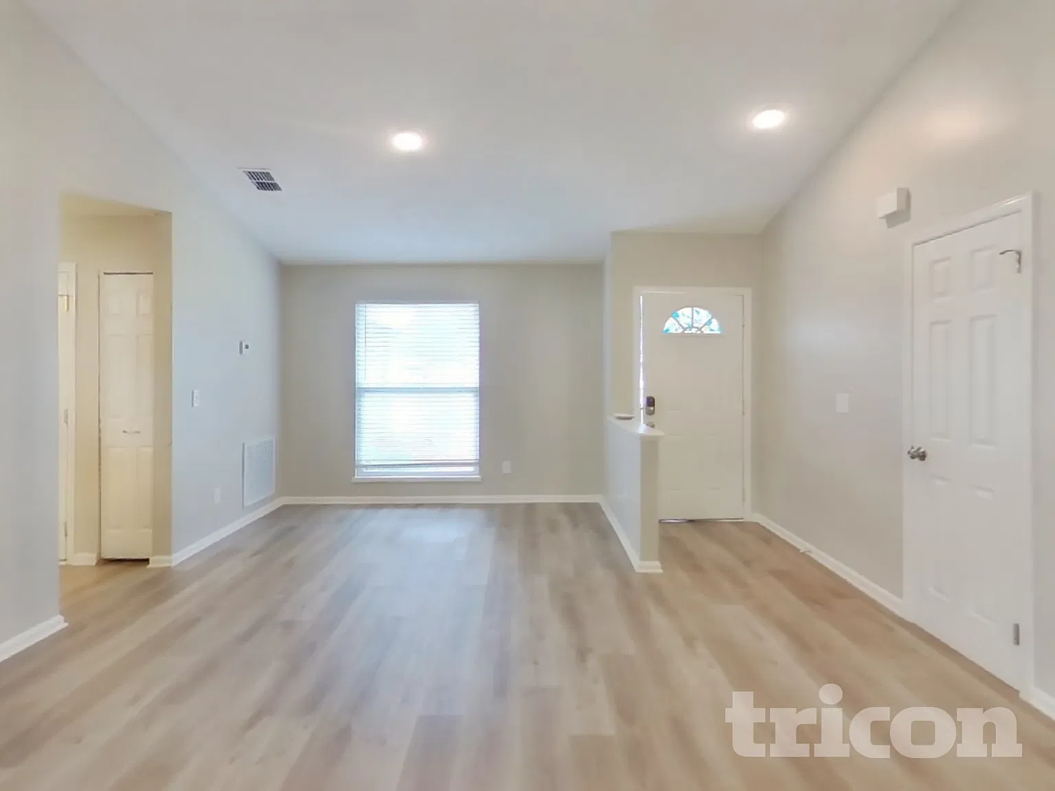 1729 Farm Way Middleburg FL — Photo 2