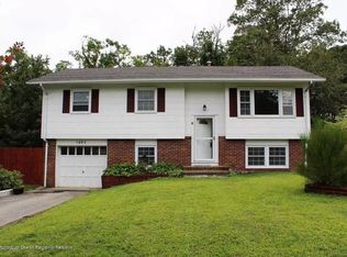 1465 Nevada Dr, Toms River, NJ