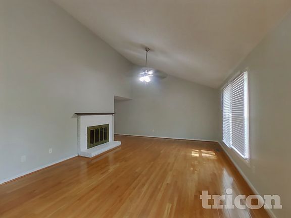 4th image of 2241 Old Bailey Ct
