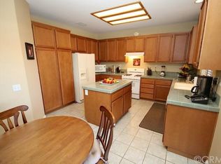 42057 Chestnut Dr, Temecula, CA 92591