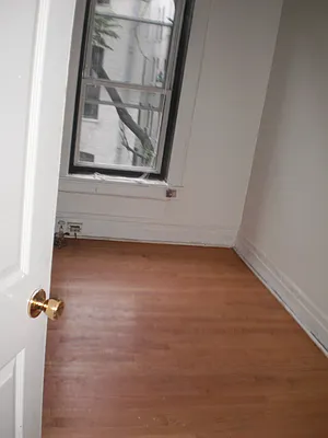 Rented by Frank Valvo Real Estate | media 22