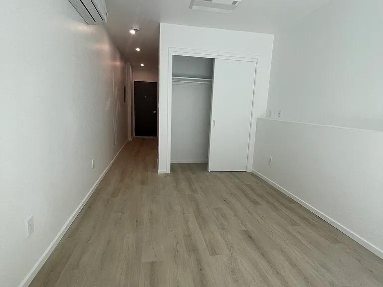 3334 San Bruno Ave #12 — Photo 7