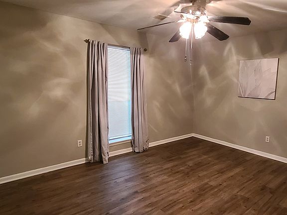 5th image of 405 Ramsey Dr