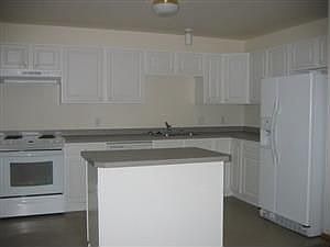 5th image of 2565 Trade Wind Ln APT 31