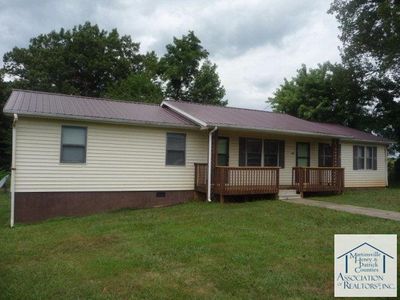 579 Roosevelt Reynolds Rd, Patrick Springs, VA, 24133