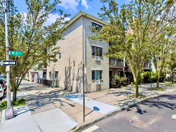 1440 West Fourth Street image 2 of 21