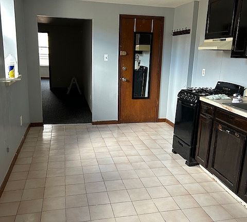 Kitchen Dining 2